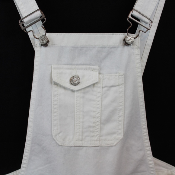 NWTs L.E.I. White Denim Overall shorts, size: S - Picture 5 of 8